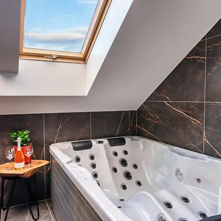 Tourist Farm Frost Otel Maribor