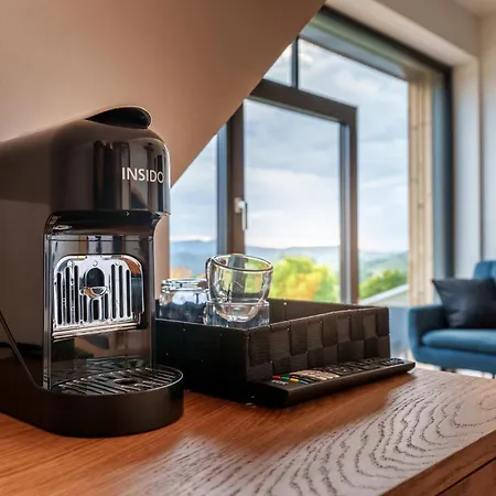 Tourist Farm Frost Hotel *