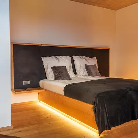 Tourist Farm Frost Hotel