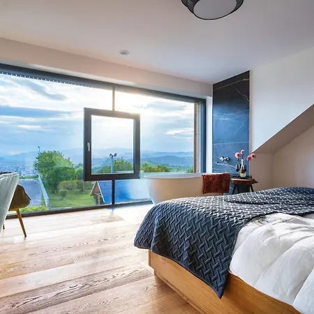 Tourist Farm Frost Hotel *