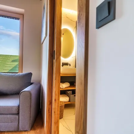 Tourist Farm Frost Hotel *